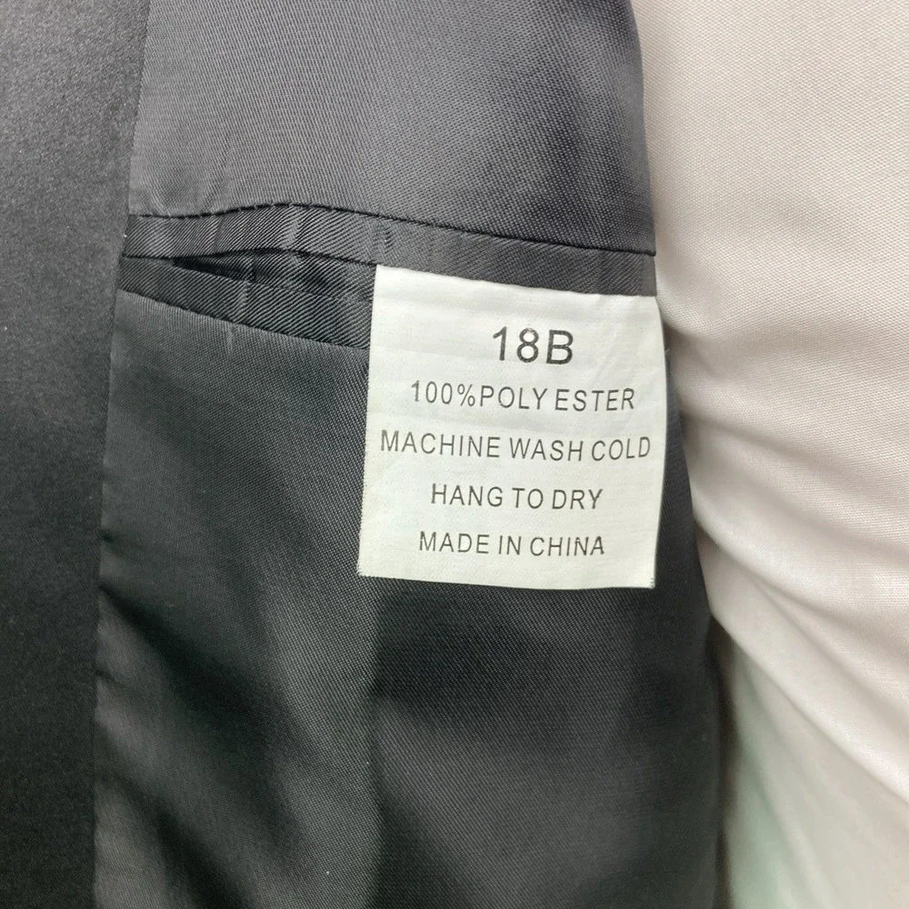 Boys Black Tuxedo Jacket‎ Size 18B 36R Formal Suit Coat Pre-Owned Condition